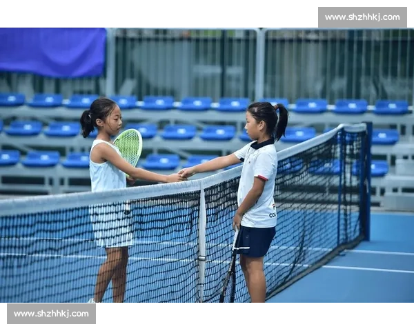 网球锦标赛精彩瞬间回顾与顶尖选手竞技风采展示